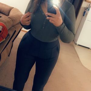 Meet your Posher, M angeles